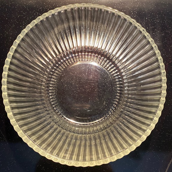 Vintage Clear Ribbed Dessert/Fruit Bowl Ribbed Glass Bowl - Picture 2 of 7